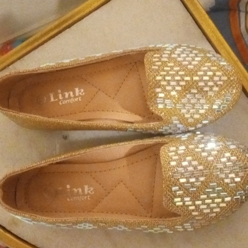 Link comfort shoes